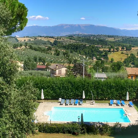 With Pool - Pets Welcome! Tatil Evi Gualdo Cattaneo