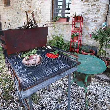 With Pool - Pets Welcome! Tatil Evi Gualdo Cattaneo